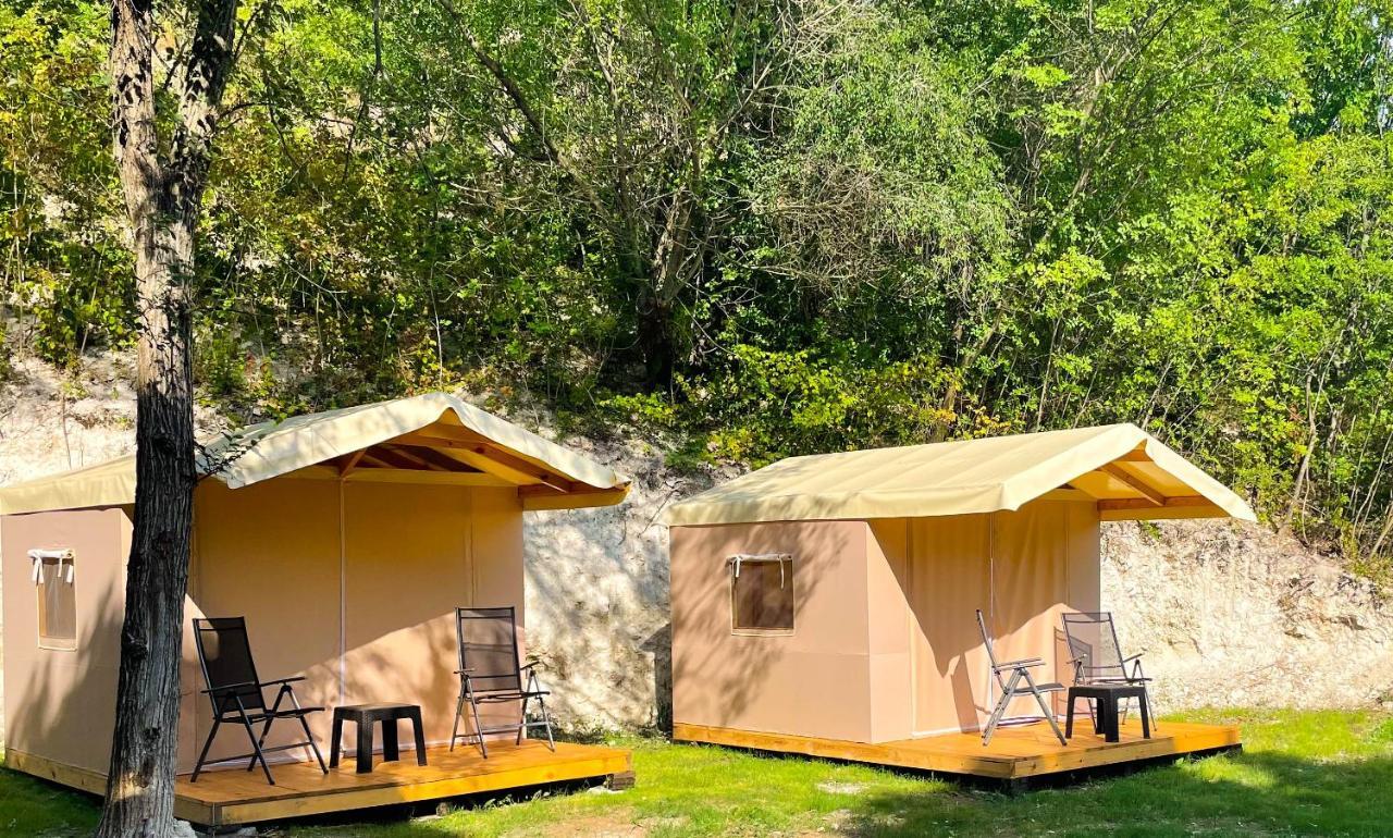 ホテル Divoto Glamping バルチク エクステリア 写真