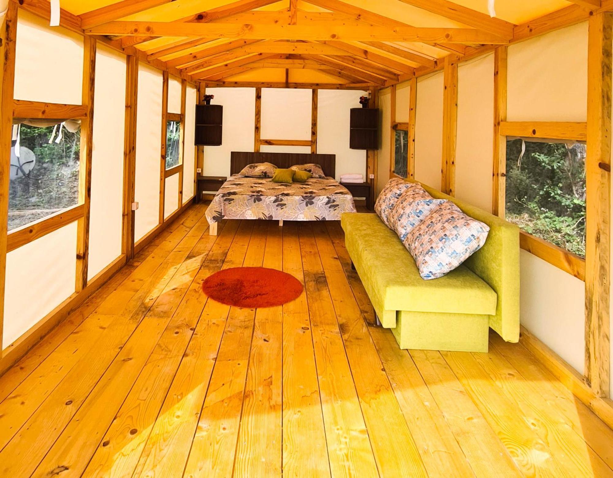 ホテル Divoto Glamping バルチク エクステリア 写真